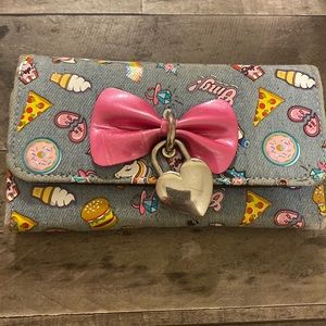 Cute wallet just like new